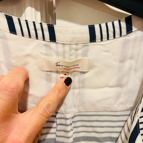 Vince Camuto blouse dress size medium - Picture 2 of 7